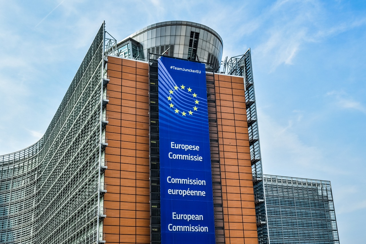 Las sanciones del modelo 720 son “desproporcionadas”, “discriminatorias” y entran “en conflicto con las libertades fundamentales de la UE”, según la Comisión Europea. 